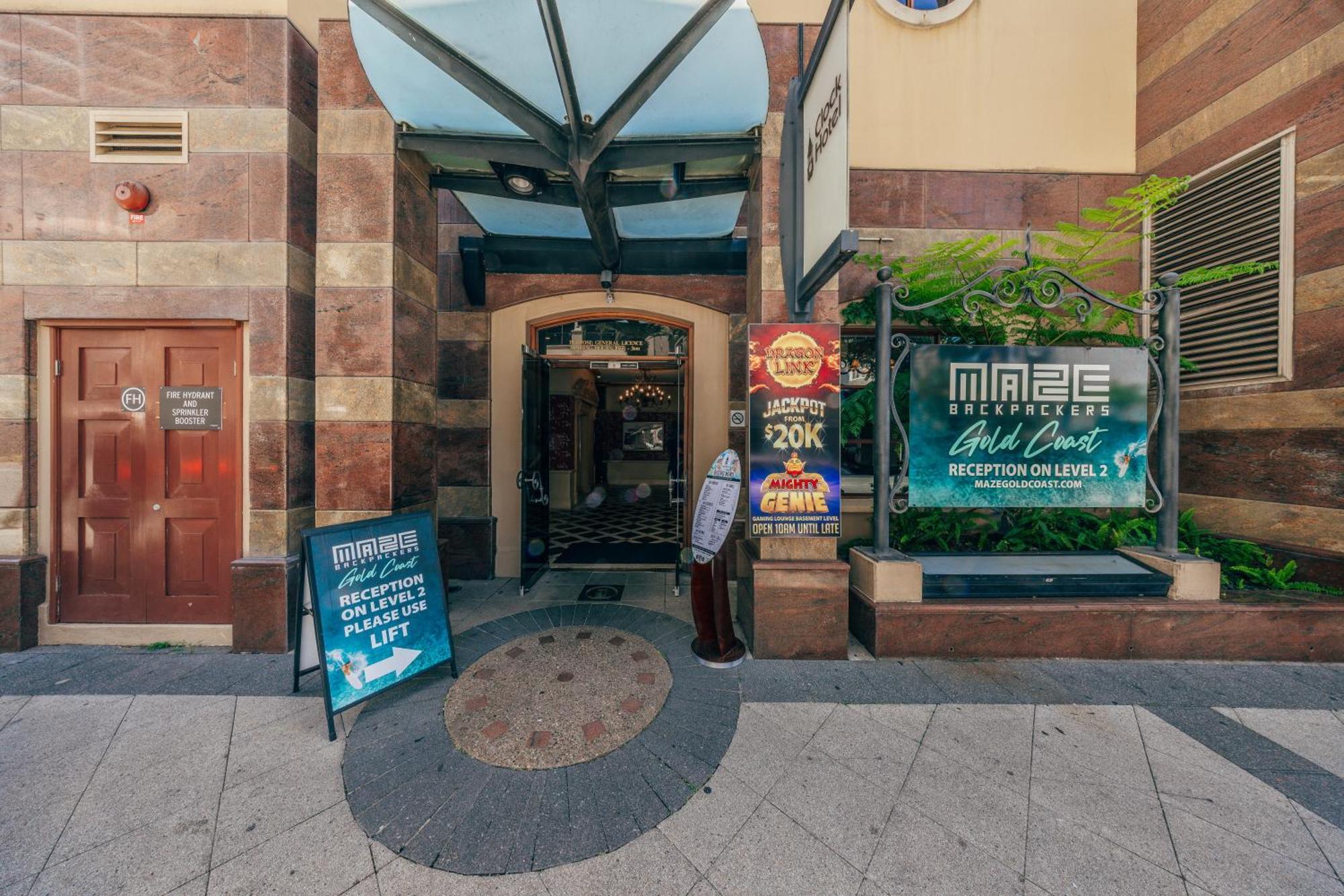Maze Backpackers - Gold Coast Hostel Luaran gambar