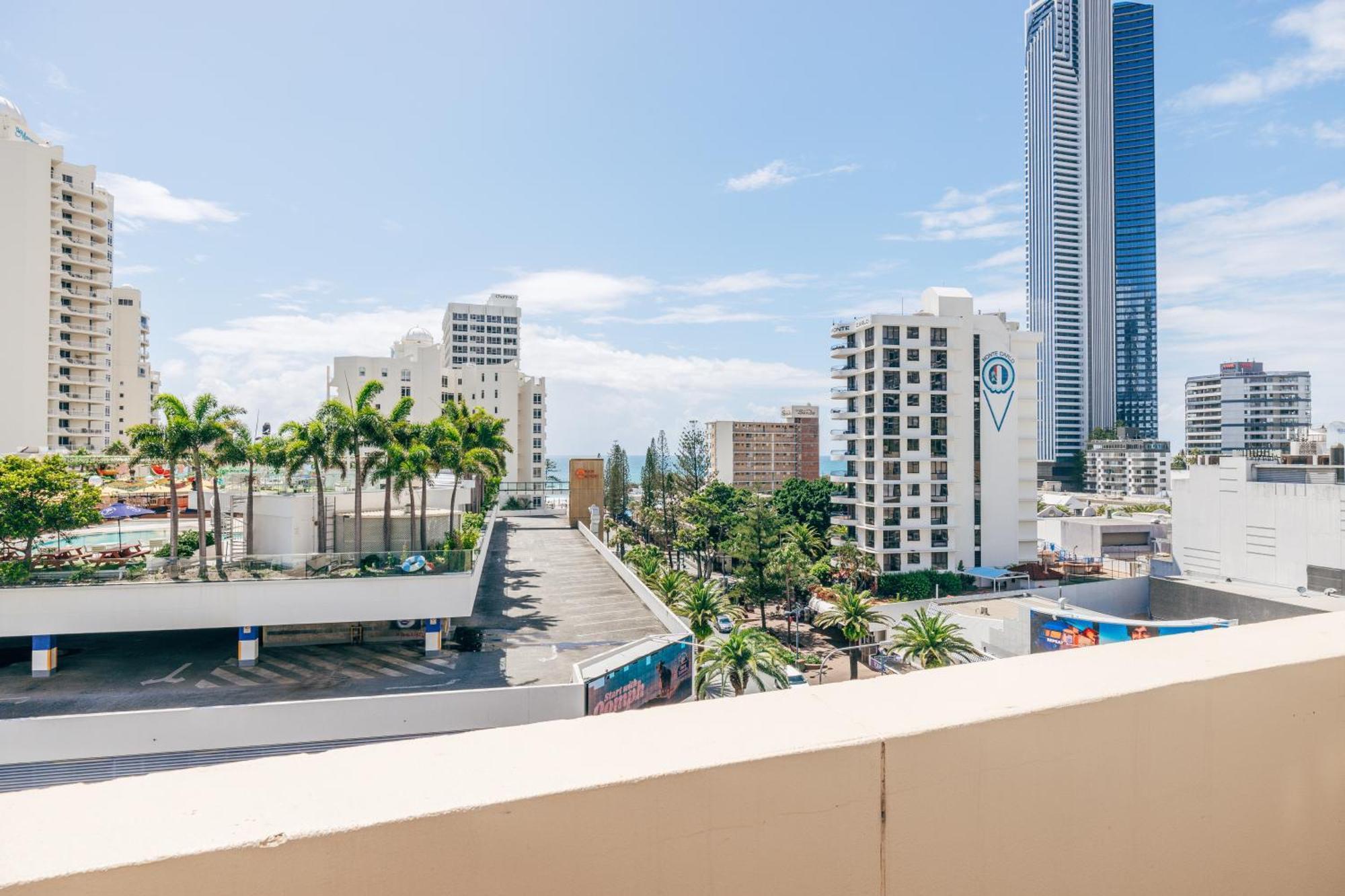 Maze Backpackers - Gold Coast Hostel Luaran gambar